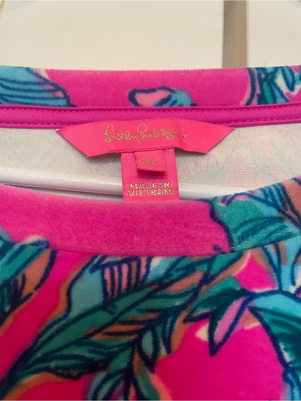 Lilly Pulitzer Rami velour sweatshirt in Mandeville Pink - Picture 2 of 2